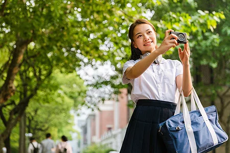 女儿的朋友63中汉字三义